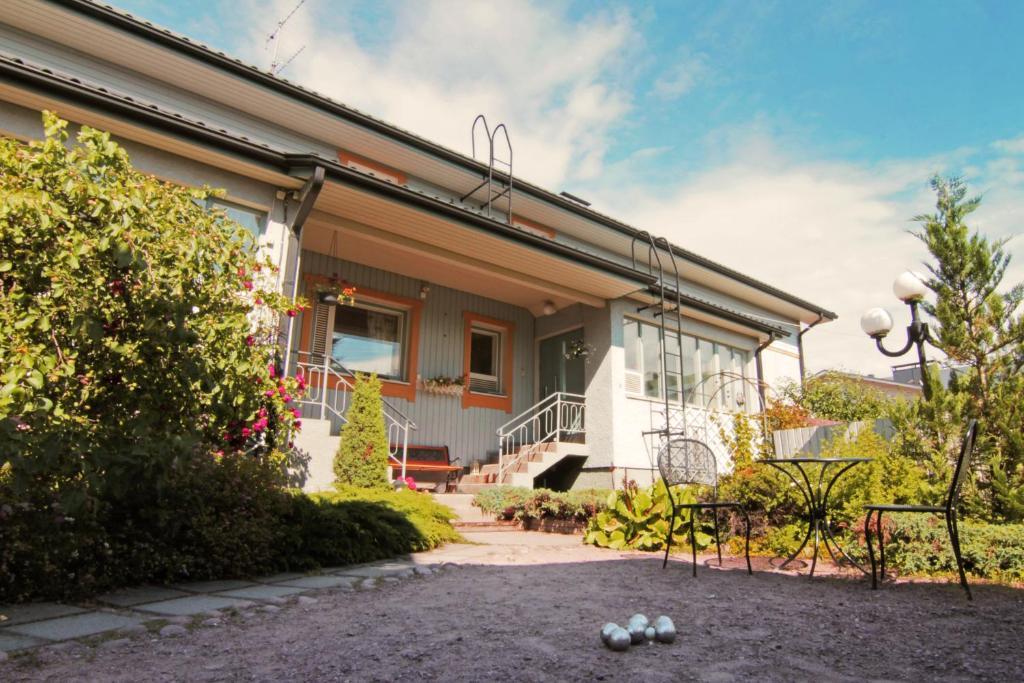 Apartment Hotel Kuukkarin Kortteeri Пори Екстериор снимка